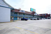 裡蒂曼套房飯店 - 汽車旅館