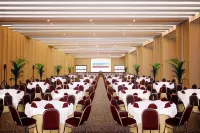 Favehotel Palembang Hotels in Pahlawan