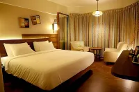 Hotel Reyansh Grand فنادق في Boisar