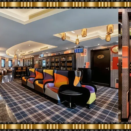 Hotel Jaguar Oporto - Airport to Hotel and City is a Free Shuttle Service