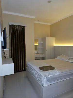 Omah Joglo Bugis Hotels in Pakis