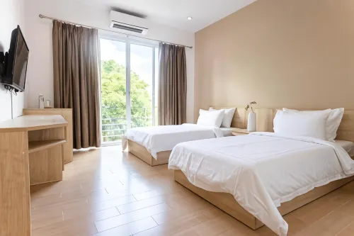O2 Hotel Lopburi