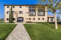 Agriturismo La Razza Hotel a Viano