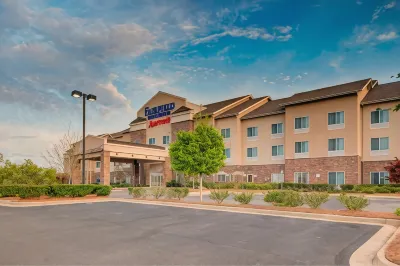 Fairfield Inn & Suites Montgomery-EastChase Parkway Các khách sạn ở Montgomery