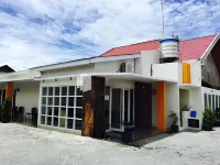 Filia Syariah Homestay Palu RedPartner Hotel di Palu