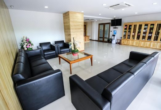 타이-산 스위트