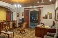 Hotel Hellenika Hotels in Леон