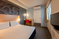 Ibis Guaratingueta Aparecida Hotel di Guaratingueta