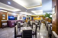Hotel Grand Kartika - Aamiainen
