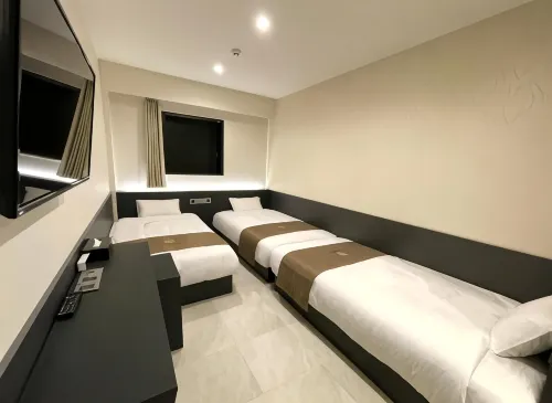 Tsushima Central Park Hotel - parkir