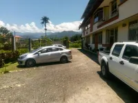 Gran Hotel Palmar del Río - parking