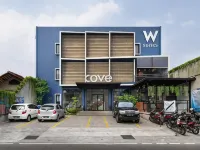 Cove W Suites Hotels near Cawang Station