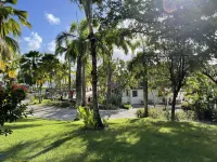 Studios Barbadine - Resorts Flats 聖安娜住宿飯店