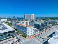 Global Luxury Suites at the Apex Miami Hotels in 