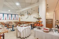 Welcome Hotel - Breakfast
