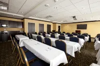 Holiday Inn Express & Suites DETROIT NORTH - TROY by IHG Hotels in Troy