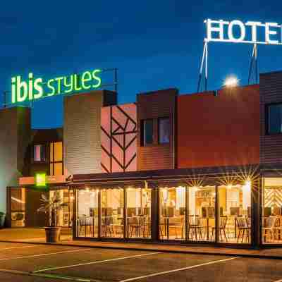 ibis Styles Rouen Val-de-Reuil Hotel Exterior
