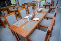 HOTEL ROLAX Hotels in 