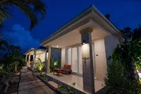 Kelingking Paradise Suites Villa Hotel dekat Tembeling Beach and Forest
