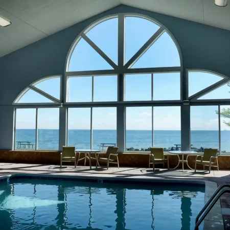 Baymont by Wyndham St. Ignace Lakefront