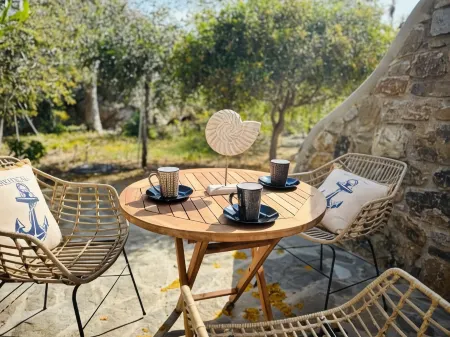 Divers House Отели рядом с достопримечательностью «Super Paradise Beach»