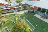 Brown County Inn Hotels in Nashville