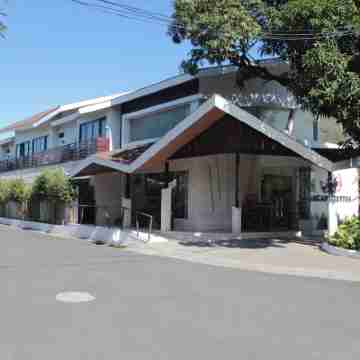 Segara Suites Hotel Exterior