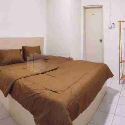 Guest House 88 Lahat RedPartner Rooms