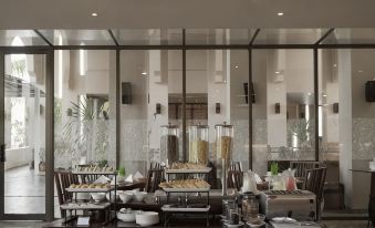 The Pade Hotel