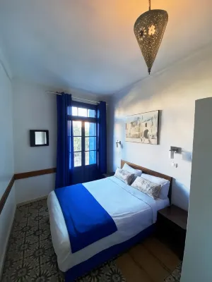Hôtel Central โรงแรมใน