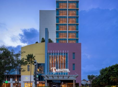 ARTOTEL TS Suites Surabaya