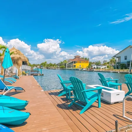 Latitude 26 Waterfront Boutique Resort - Bonita Springs