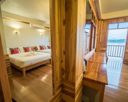 BankongRimkhong Chiangkhan Hotels in Chiang Khan