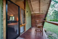 Airlie Beach Eco Cabins - Adults Only Hoteles en Proserpine