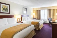 Clarion Hotel Somerset - New Brunswick Hôtels à : Warren Township