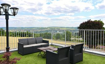 Best Western Ile De France Hotel & Spa