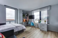 Yugo Explore - Kavanagh Court - Condos