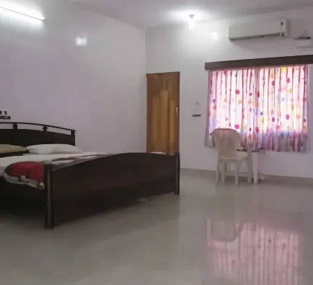 Lakshmi Cottage Отели рядом с достопримечательностью «Pancha Rathas»