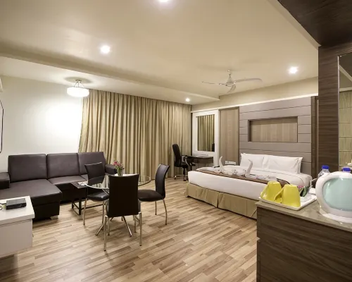 Hotel Abode 남팔리 주변 호텔
