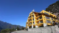 Aliana Boutique Sapa Hotel & Spa Hotels near PHANSI