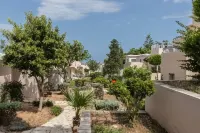 Louis St. Elias Resort & Waterpark