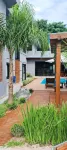 Beautiful Townhouse with 3 suites, Pool and Garage for 4 Cars