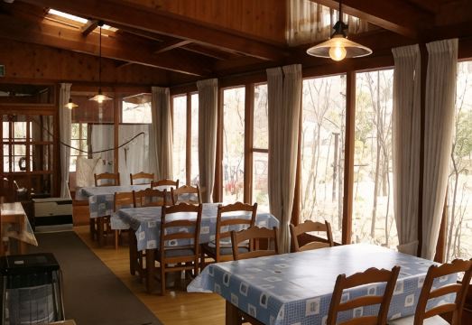 오베르주에서 즐기는 정성 가득한 요리