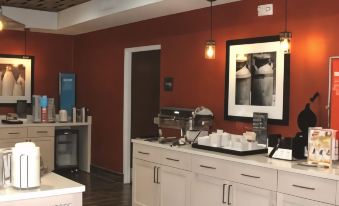 Hampton Inn Forsyth
