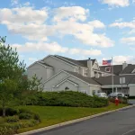 ريزيندس إن باي ماريوت لونج آيلاند هوبوج فنادق في Central Islip