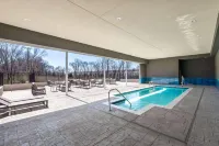 La Quinta Inn & Suites by Wyndham DeSoto - Uima-altaat