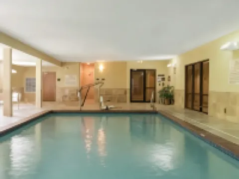 ハンプトン イン & スイーツ マンスフィールド サウス アット I-71 マンスフィールドのホテル