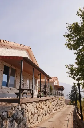 Gurye Byeolyijun Pension Отели в г. Куре