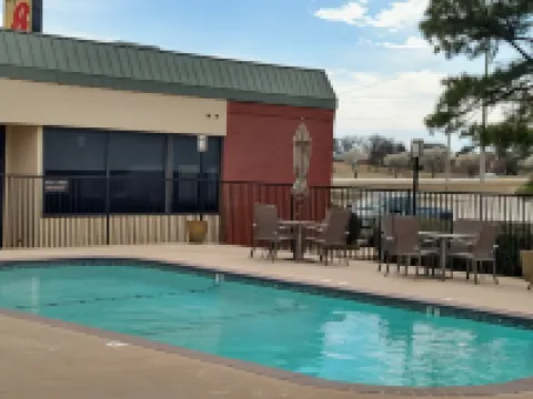 Super 8 by Wyndham Atoka Hoteles en Atoka