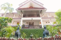 Nak Nakara Hotel - Kitchens